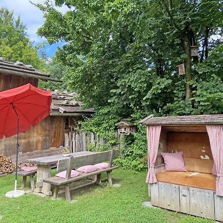 Bayerisches Refugium Mit Sauna 펜션 티트모닝